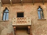 D08-030- Verona- Juliet's Balcony.jpg
